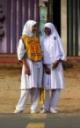 sri-lanka-muslim-students.jpg