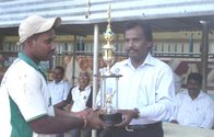 Linganathan_in_a_prize_giving